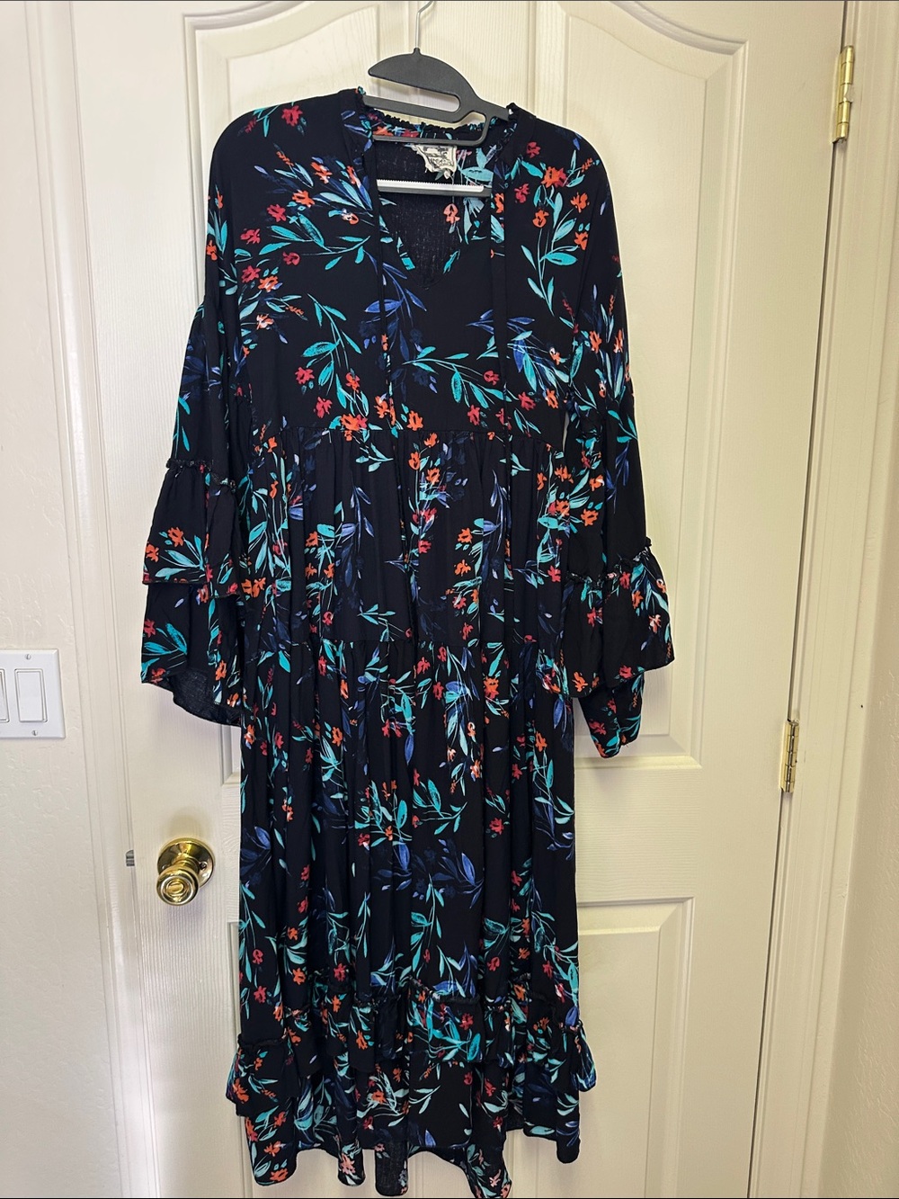 Jaase Black Floral High-Low Tiered Midi Dress